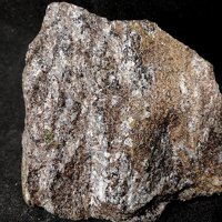 Ganomalite