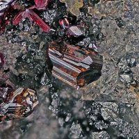 Xanthoconite, Proustite