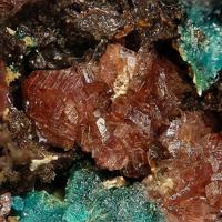 Ahlfeldite
