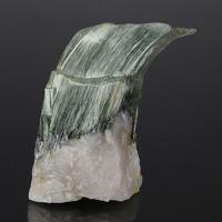 Actinolite, Quartz
