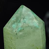 Ajoite, Quartz