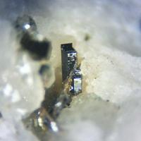 Aeschynite-(Y)