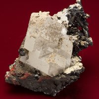 Gaudefroyite, Baryte, Oyelite