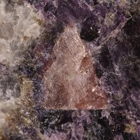 Danalite, Fluorite