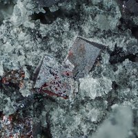 Galkhaite, Quartz