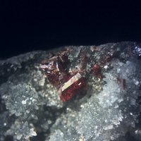 Galkhaite, Quartz