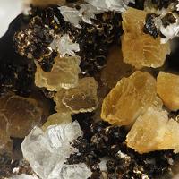 Bainbridgeite-(YCe)
