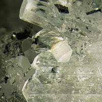 Calcioburbankite, Pectolite