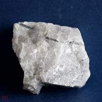 Aikinite, Quartz