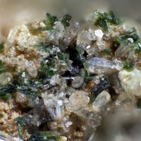 Namibite, Quartz