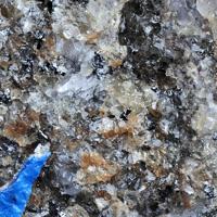Adelite, Calcite, Magnetite