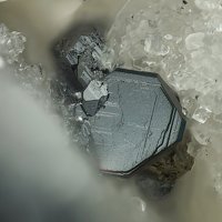 Quadratite, Jordanite