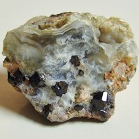 Opal, Fluor-buergerite, Quartz