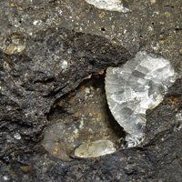 Garronite-Ca, Phillipsite-Ca