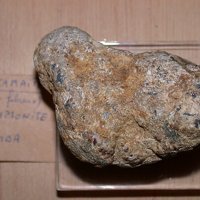 Rankamaite, Simpsonite, Cassiterite