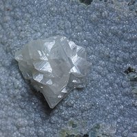 Garronite-Ca, Analcime