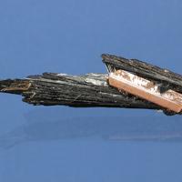 Bannisterite, Rhodonite