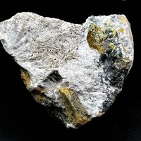 Narsarsukite, Pectolite