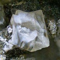 Faujasite-Mg, Hyalite