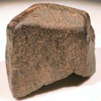 Davidite-(Ce)