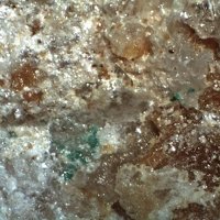 Salesite, Gypsum