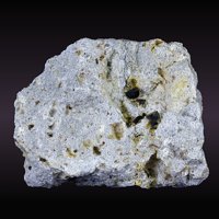 Osumilite, Quartz