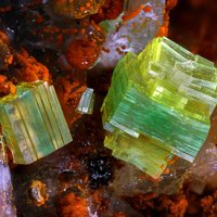 Uranospinite, Zeunerite