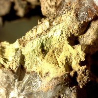 Osarizawaite, Quartz