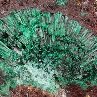 Tangdanite