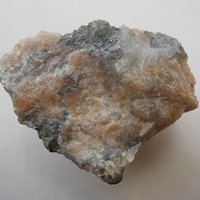Panasqueiraite