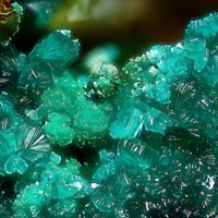 Tangdanite