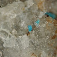 Raisaite, Quartz