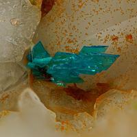 Agardite-(Ce), Posnjakite