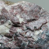 Adelite, Franklinite, Willemite