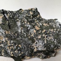 Narsarsukite, Aegirine