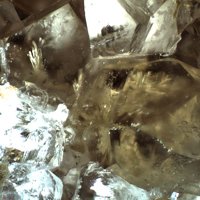 Macquartite, Quartz