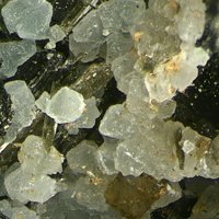 Garronite-Na