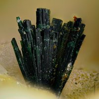 Papikeite, Analcime, Papikeite Root Name Group