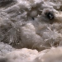 Macdonaldite