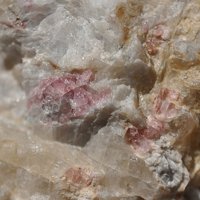 Darrellhenryite