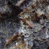 Lanthanite-(La), Calcite