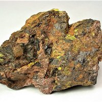 Carnotite, Davidite-(La)