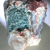 Gahnite, Quartz