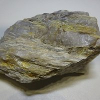 Davreuxite, Quartz