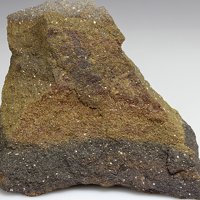 Rauvite