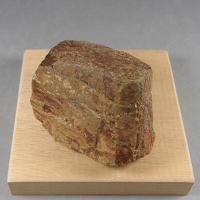 Aeschynite-(Y)