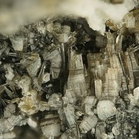 Quintinite-3T