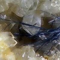 Dadsonite, Gypsum