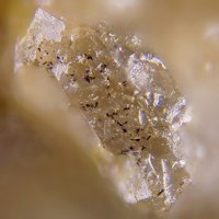 Pandoraite-Ba, Quartz