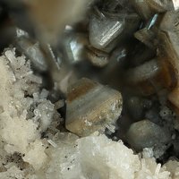 Quintinite